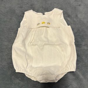 Jacadi paris baby linen bodysuit